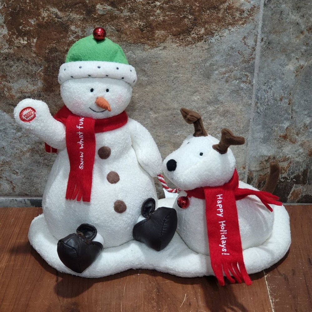 Hallmark Jingle Pals Plush Snowman Dog Musical Animated Sings Jingle Bells